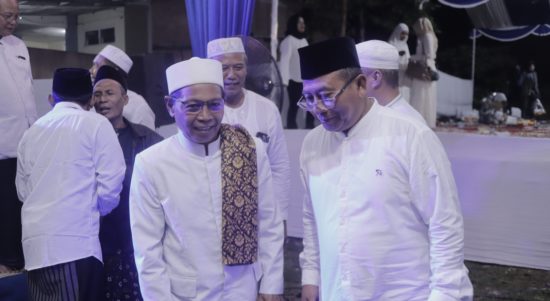 Anggota Dewan Perwakilan Rakyat Provinsi Kalimantan Timur Saefuddin Zuhri gelar Maulid Nabi (tekapekaltim)