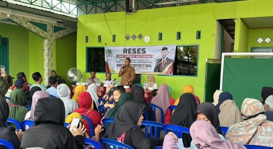 Reses Anggota Dewan Perwakilan Rakyat Daerah Kalimantan Timur Seno Aji (Sekretariat DPRD Kaltim)
