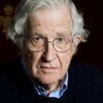Filosof Amerika Noam Chomsky (dok. Philosophie Magazine)