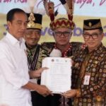 Presiden Joko Widodo dan Penjabat Gubernur Kaltim Akmal Malik (dok: Provkaltim)