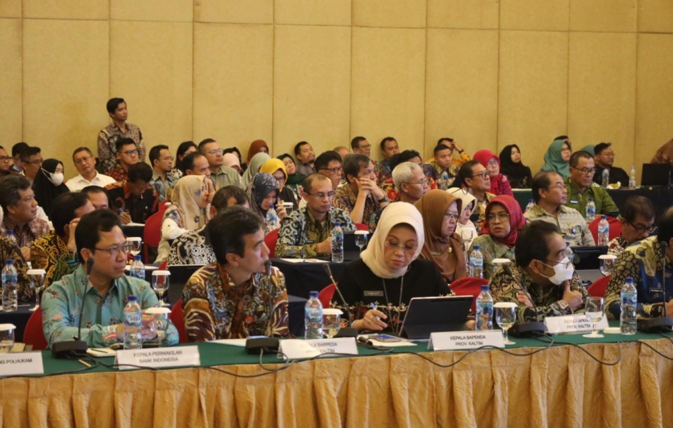 Pertemuan dalam rangka optimalisasi penyelenggaraan pemerintah dan pembangunan dihadiri stakeholder Kalimantan Timur (dok: Diskominfo)