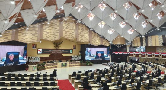 Rapat paripurna ke-42 DPRD Kalimantan Timur (dok: Tekapekaltim)