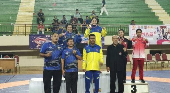 Atlet Gulat Putri Kalimantan Timur. (dok. Ist)