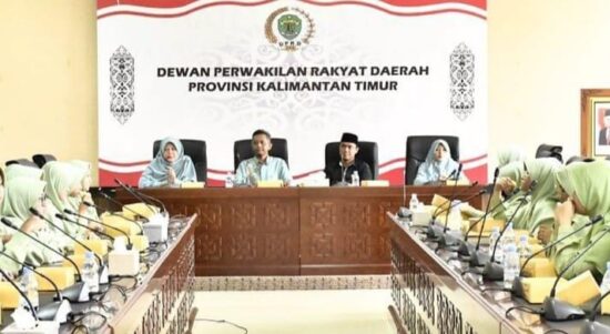 Kunjungan para pelajar di Kantor DPRD Kaltim (dok: Istimewa)