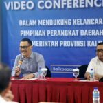 Kepala Dinas Komunikasi dan Informatika Provinsi Kalimantan Timur Muhammad Faisal saat membuka pelatihan Video Conference (dok: @faisal_samarinda)