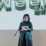 Kadisporapar Balikpapan, Ratih Kusuma membuka Balikpapan Fashion Week 2023.