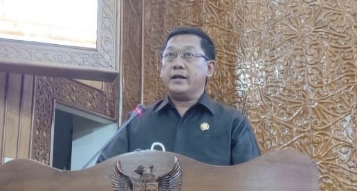 Ketua Pansus RPJPD Kutim, David Rante dalam rapat paripurna ke-22 DPRD Kutim, Selasa (26/11/2024) di Sangatta.