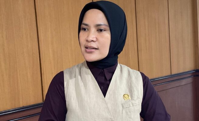 Wakil Ketua DPRD Kalimantan Timur, Yenni Eviliana.(TEKAPEKALTIM/Raf).