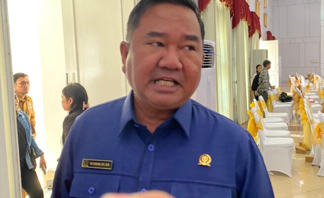 Wakil Ketua DPRD Kalimantan Timur, Ekti Imanuel.(TEKAPEKALTIM/Raf).