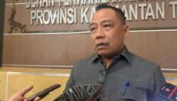 Anggota DPRD Kaltim Sarkowi V Zahry.(TEKAPEKALTIM/Raf).