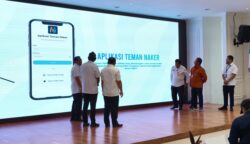 Pemerintah Kota Bontang menghadirkan inovasi digital di sektor ketenagakerjaan melalui peluncuran aplikasi Teman Naker yang ditujukan untuk memudahkan masyarakat dalam mencari lowongan pekerjaan.(dok:tekape)