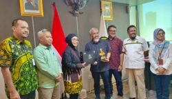 Pemerintah Kota Bontang membawa kabar positif setelah kunjungan kerja ke Jakarta pada Selasa 31 Maret 2026. Wali Kota Bontang, Neni Moerniaeni, berhasil mengupayakan tambahan 2.000 sambungan rumah (SR) jaringan gas (jargas) bagi masyarakat.(dok: tekape)