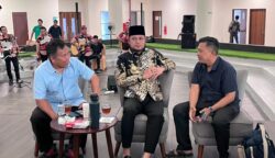 Pernyataan Rudy Mas'ud soal pengadaan kursi pijat Rp125 juta langsung meledak di publik. Alih-alih meredam polemik, ucapannya justru memicu gelombang kritik baru. (dok: ist)