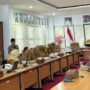 Rapat pembahasan Raperda) Pemberian Insentif Tenaga Pendidik dan Kependidikan. (dok: tekape)