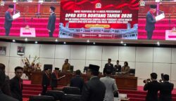 Proses Pelantikan Sudiyo sebagau PAW Anggota DPRD Bontang (dok:tekape)